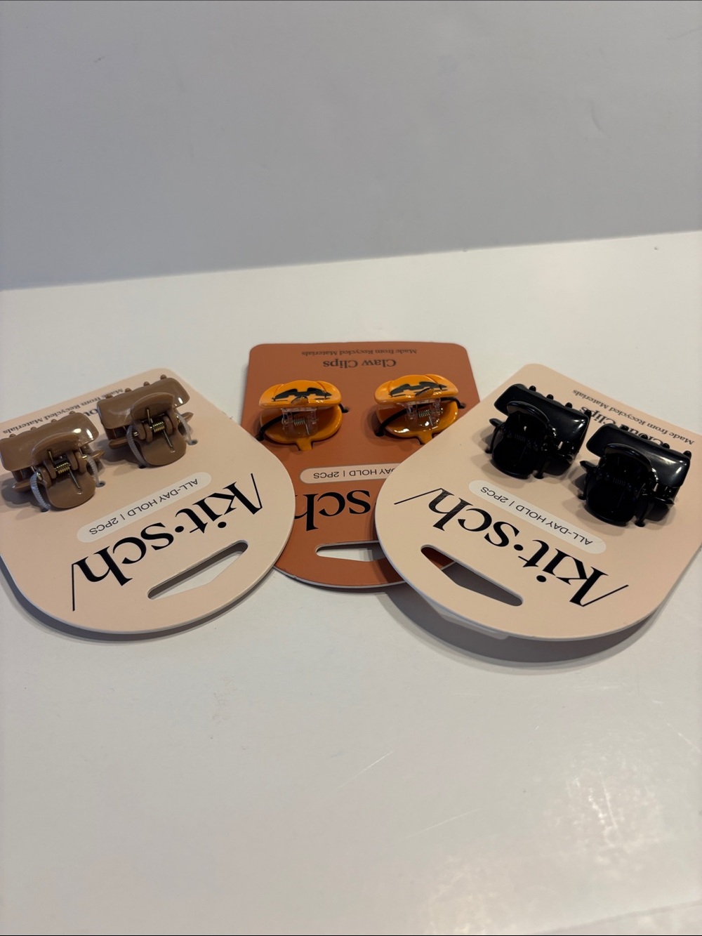 Kitsch Hair Clips Bundle - Picture 11 of 11